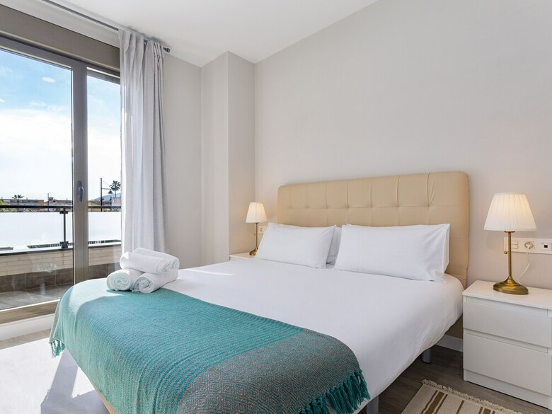 Apartamentos Malaga Los Alamos Beach