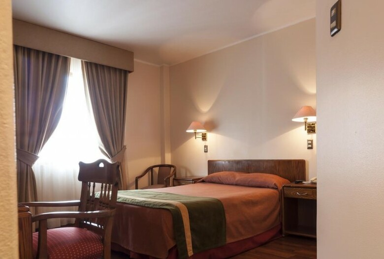 Hotel Francisco De Aguirre