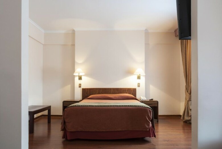 Hotel Francisco De Aguirre