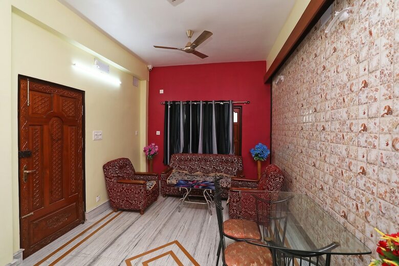 Hotel Oyo 14760 Swagath Guest House