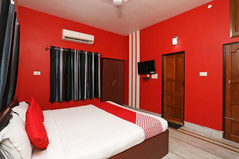 Hotel Oyo 14760 Swagath Guest House