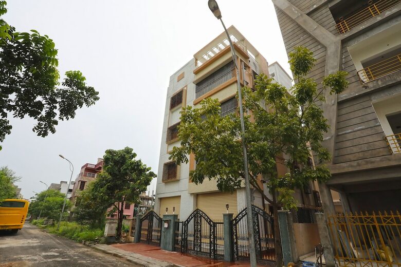 Hotel Oyo 14760 Swagath Guest House