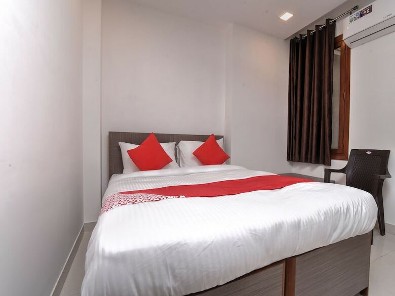 Hotel Oyo Flagship 18303 Sector 24 Rohini