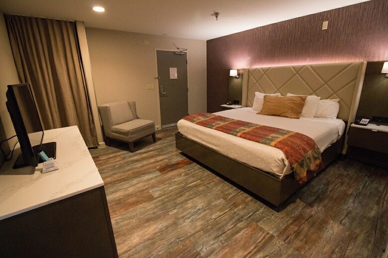 Best Western Premier High Sierra Hotel