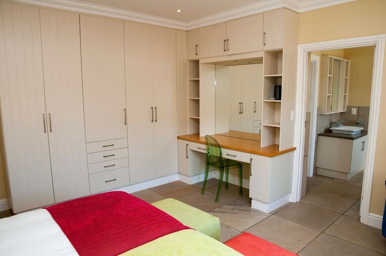Villa 4 Spinnaker
