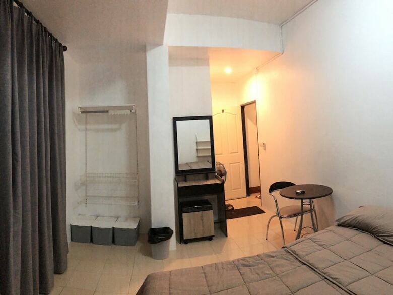 Hostal Backpack Station Pattaya - Hostel