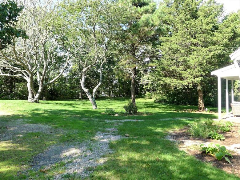 64 Rock Harbor - 3 Bedroom House