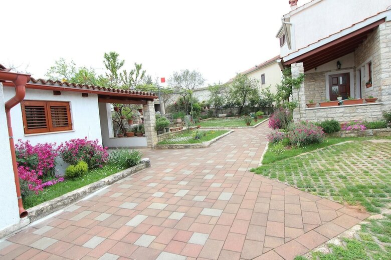 Hotel Apartments Liliana