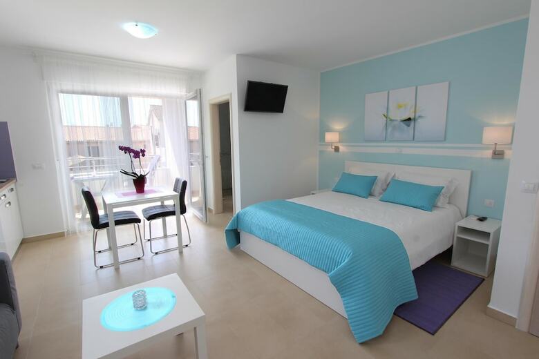 Apartamentos Studio Emanuel