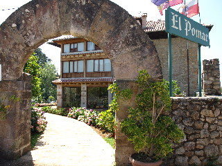 Hostal Hoster�a El Pomar
