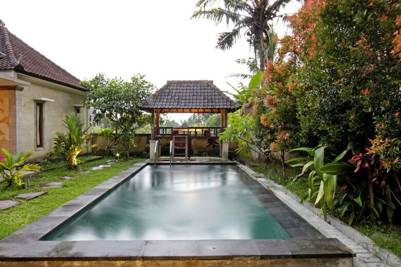 Bed & Breakfast Dupa Sri Wedari Villa