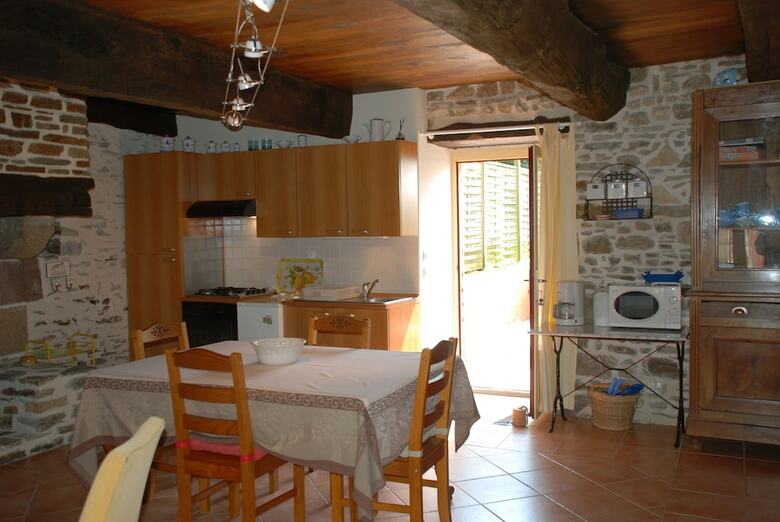 Le Clos St Michel C�t� Mer