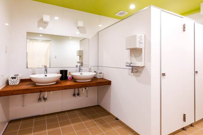 Hostal Cabin Hotel Mr.kinjo In Ishigaki 58 - Hostel