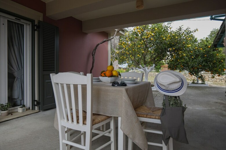 En Kefallinia Villas - Adults Only