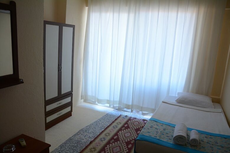Hostal Yildiz 1 Motel