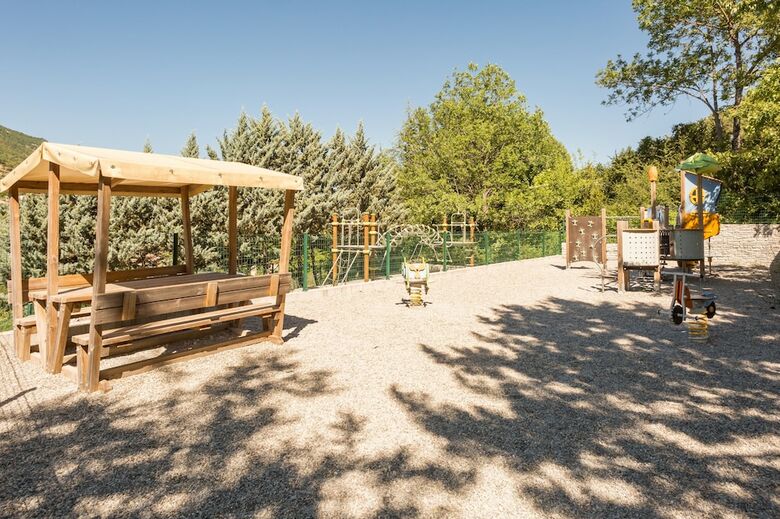 Camping Les Princes D'orange