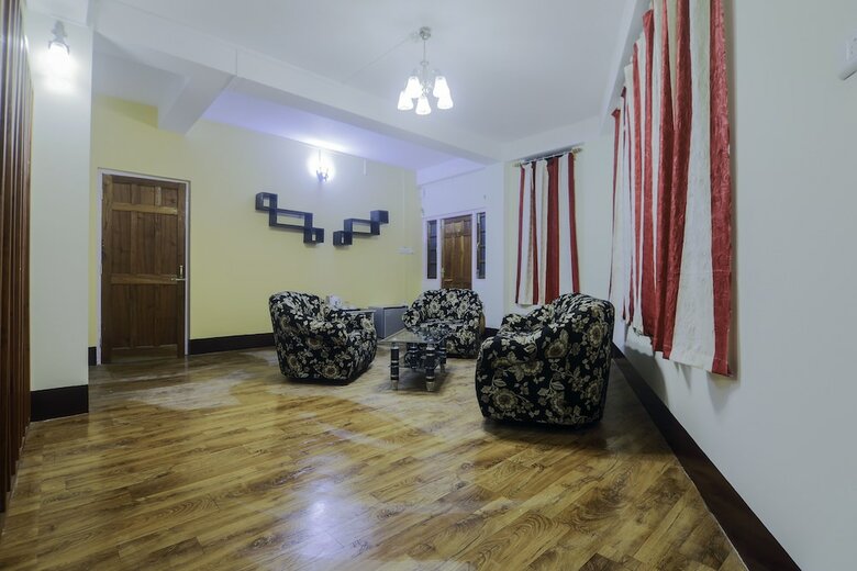 Hotel Oyo 18759 Nirvana Guest House