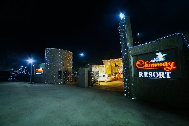 Hotel Edition O 30052 Chinmay Resorts