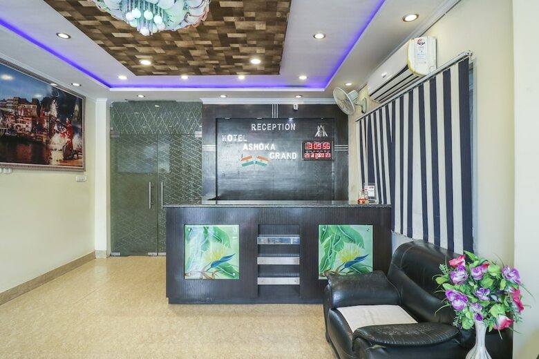 Oyo 2065 Hotel Ashoka Grand