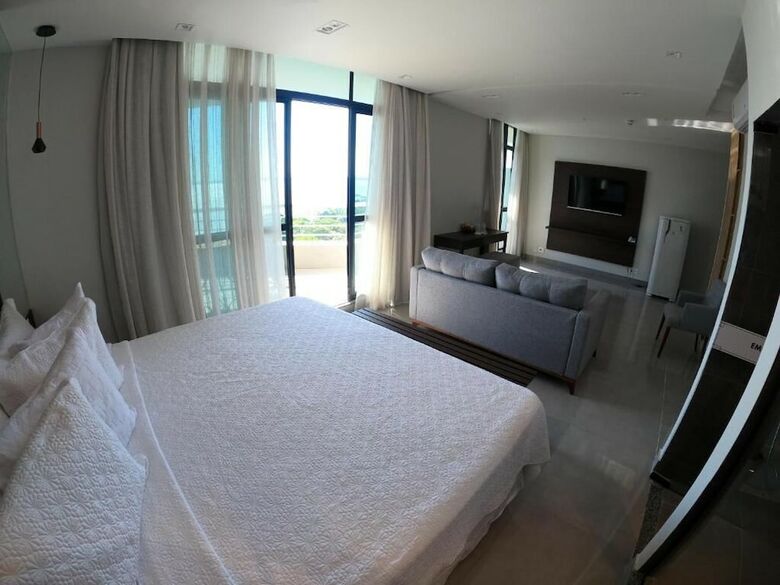 Tropical Executive Hotel