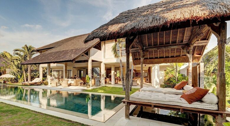 Abaca Villas