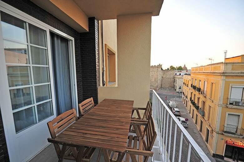 Apartamentos Terrazas Plaza Arenal 5 Dormitorios