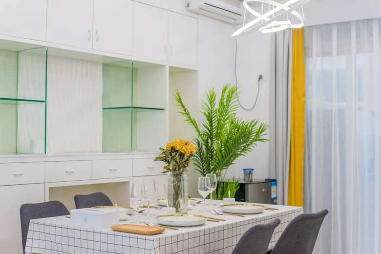 Locals Boutique Apartment Jida No2