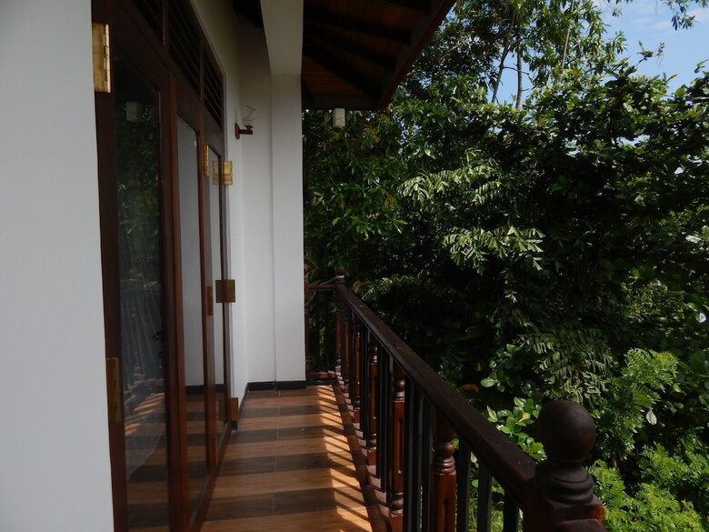 Hotel Nenasilu- Sri Lankan Villa