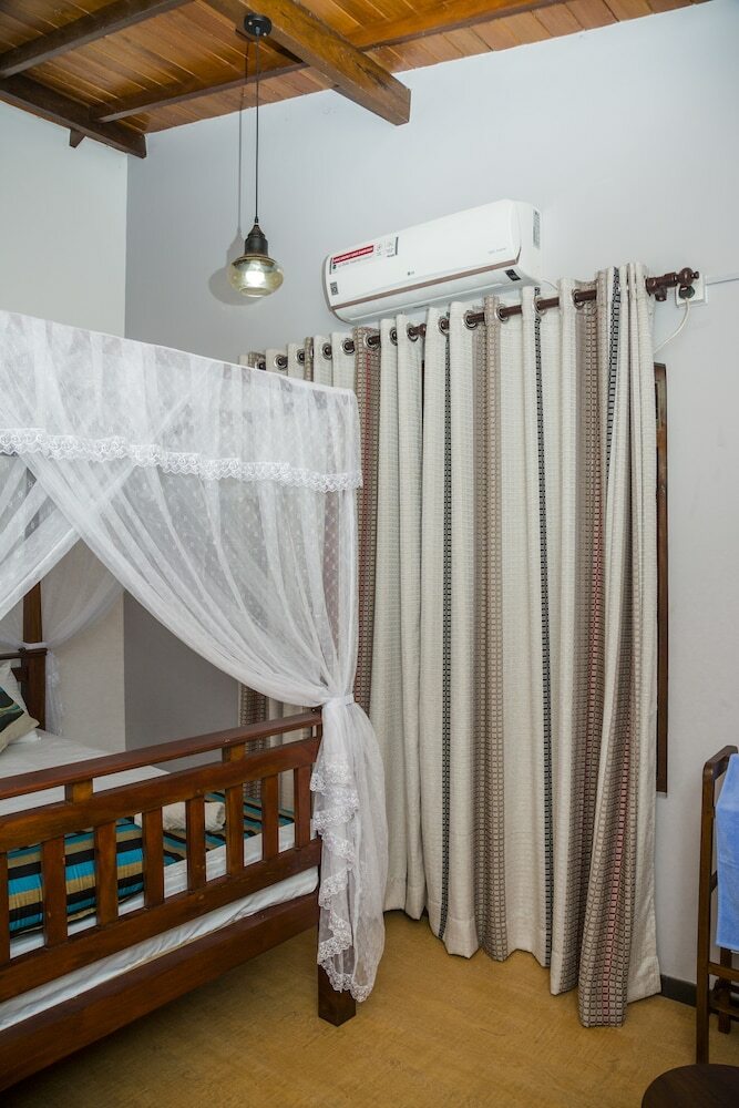 Hotel Nenasilu- Sri Lankan Villa
