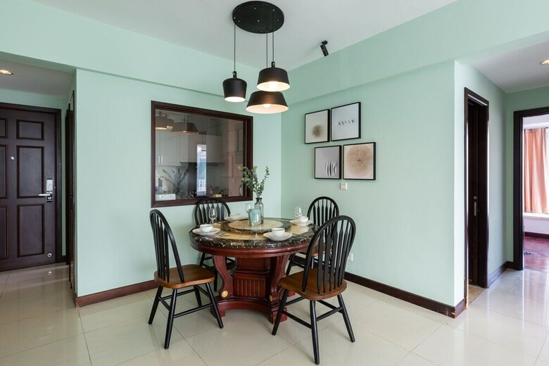 Locals Boutique Apartment  Huafa  No.5