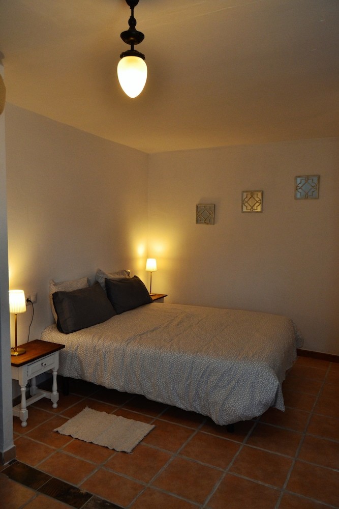 Hotel Casa Del Arrabal De Montefr�o