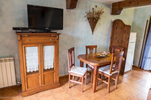 Apartamentos Rurales La Canalina