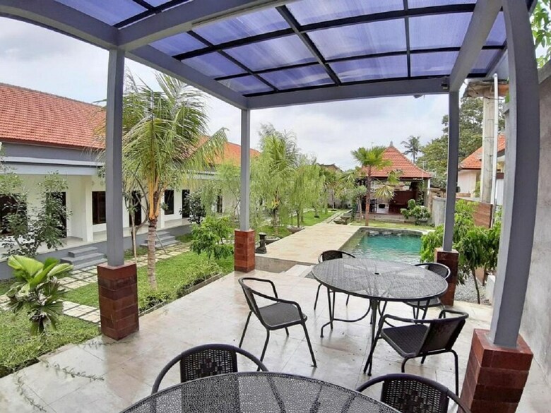 Bed & Breakfast Adil Villa And Resort