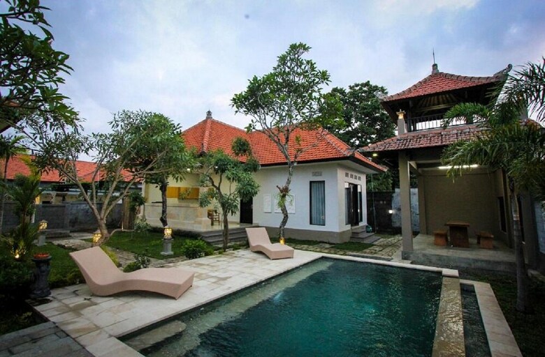 Bed & Breakfast Adil Villa And Resort