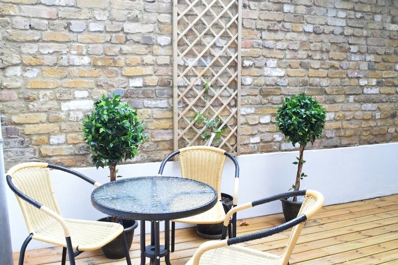 Stunning 1 Bedroom Apartment In Kennington