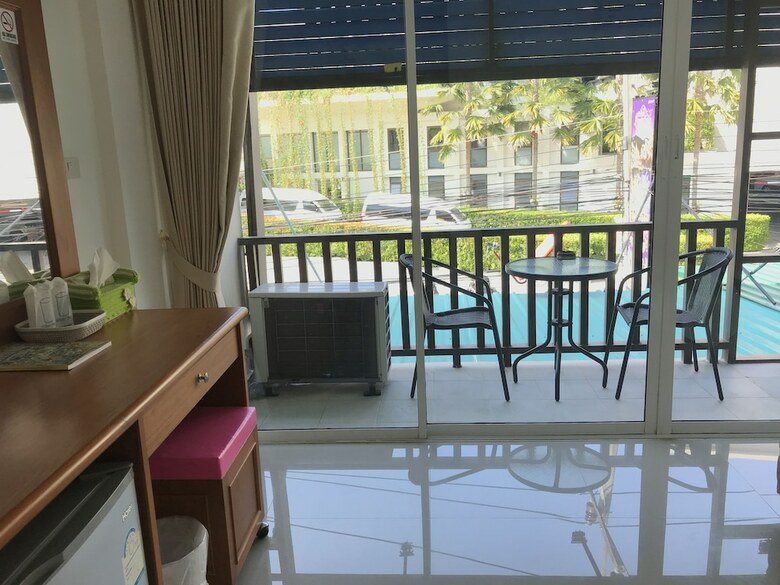 Hotel Naiyang Tour Room For Rent