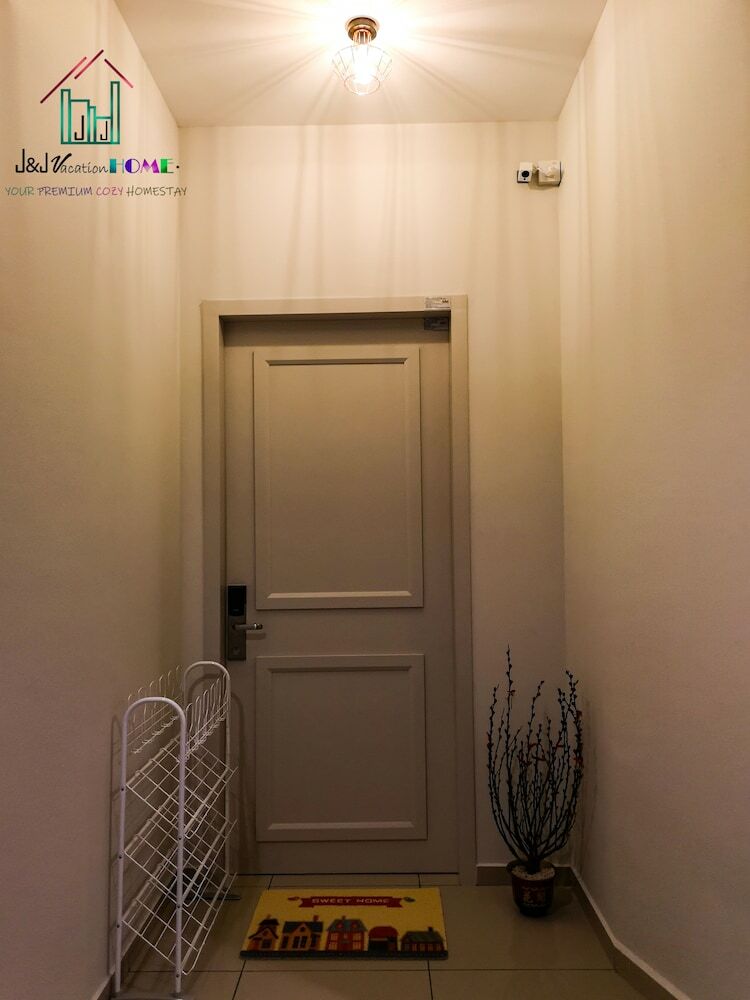 Apartamentos J&j Vacation Home @ Parkland Residences