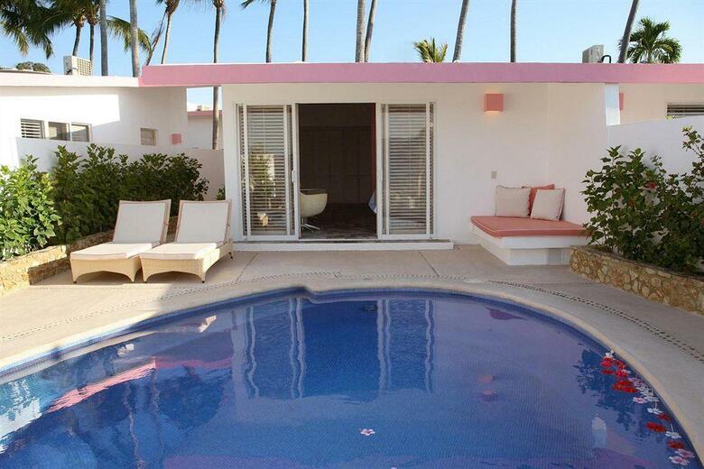 Hotel Las Brisas