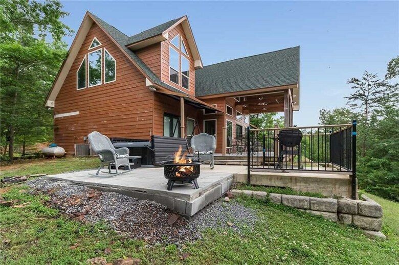 Cajun Spice - Two Bedroom Cabin
