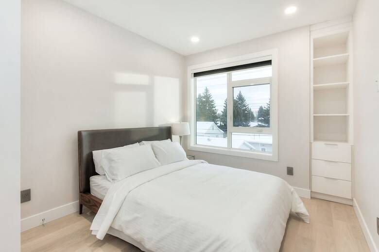 New Luxury Townhome 23