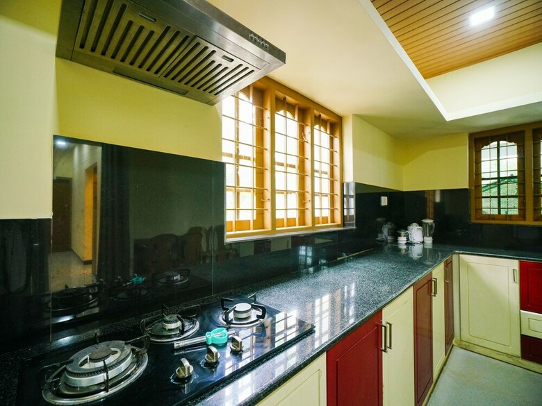 Apartamentos Oyo 16630 Home Cocoa Tree Residency