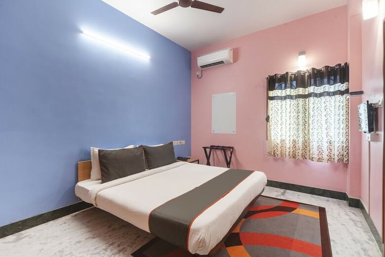 Hotel Oyo 24512 Flagship Neelangarai