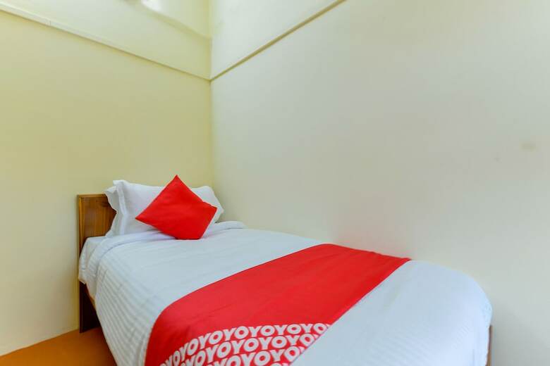 Hotel Oyo 24607 Lotus Residency