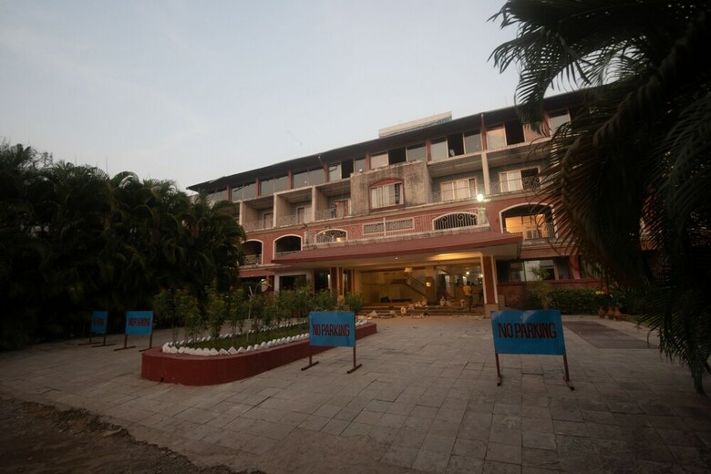 Hotel Oyo 19145 Martins Inn