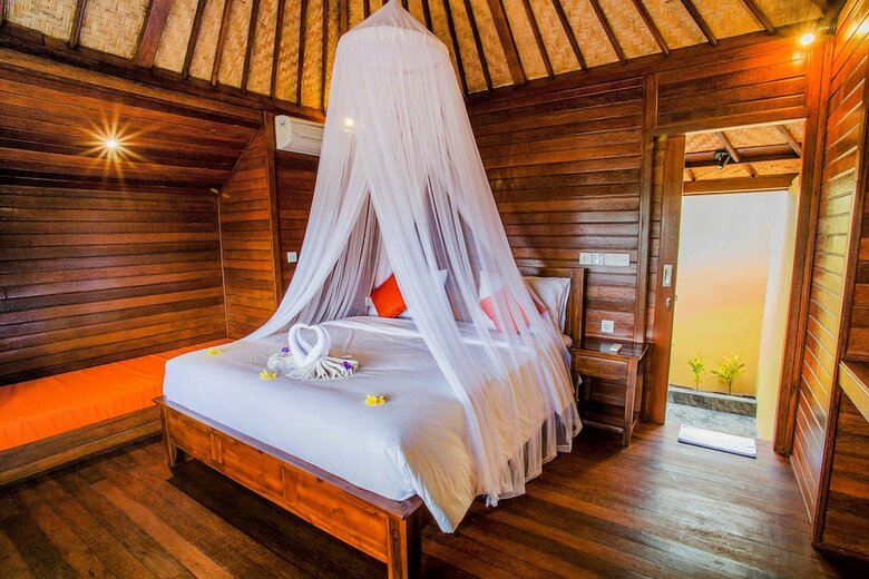 Hotel Samanta Huts Lembongan