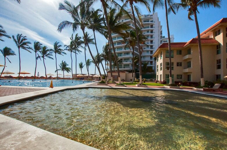 Apartamentos Costa Vallarta Condo