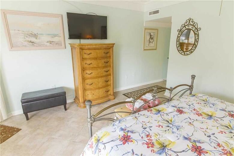 Island House B107 - Two Bedroom Condo