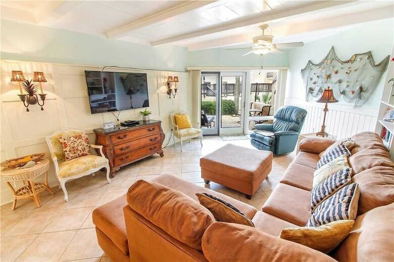 Island House B107 - Two Bedroom Condo
