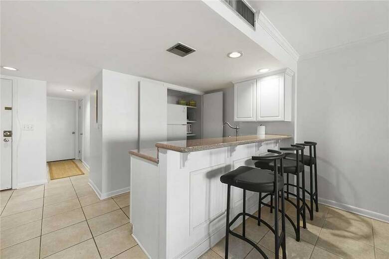 Surf Villa 626 - One Bedroom Condo