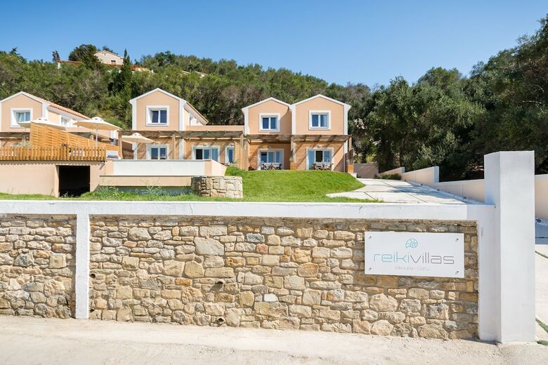 Apartamentos Reiki Luxury Villas